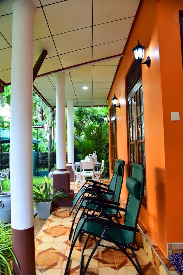 One And Only Apartment Negombo Exterior photo